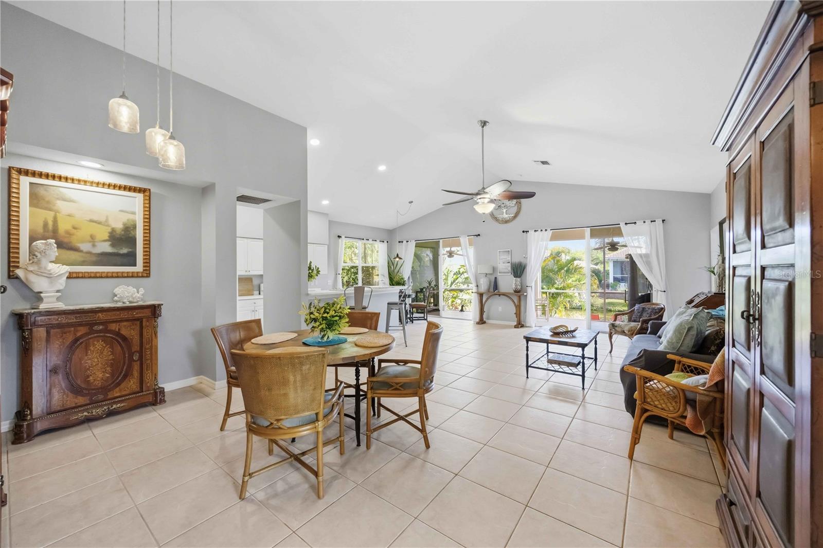 405 Tortuga Drive, FL