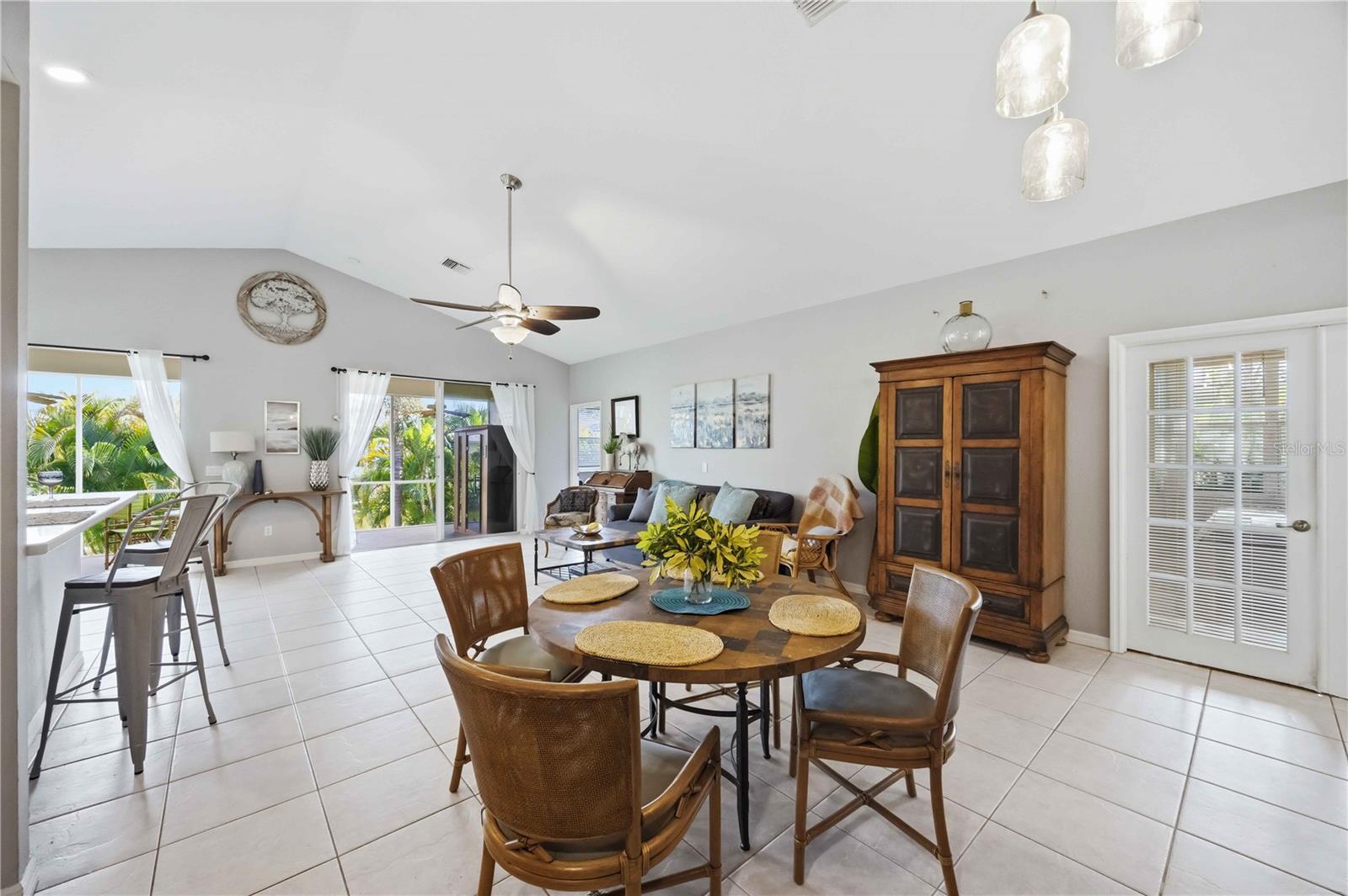 405 Tortuga Drive, FL