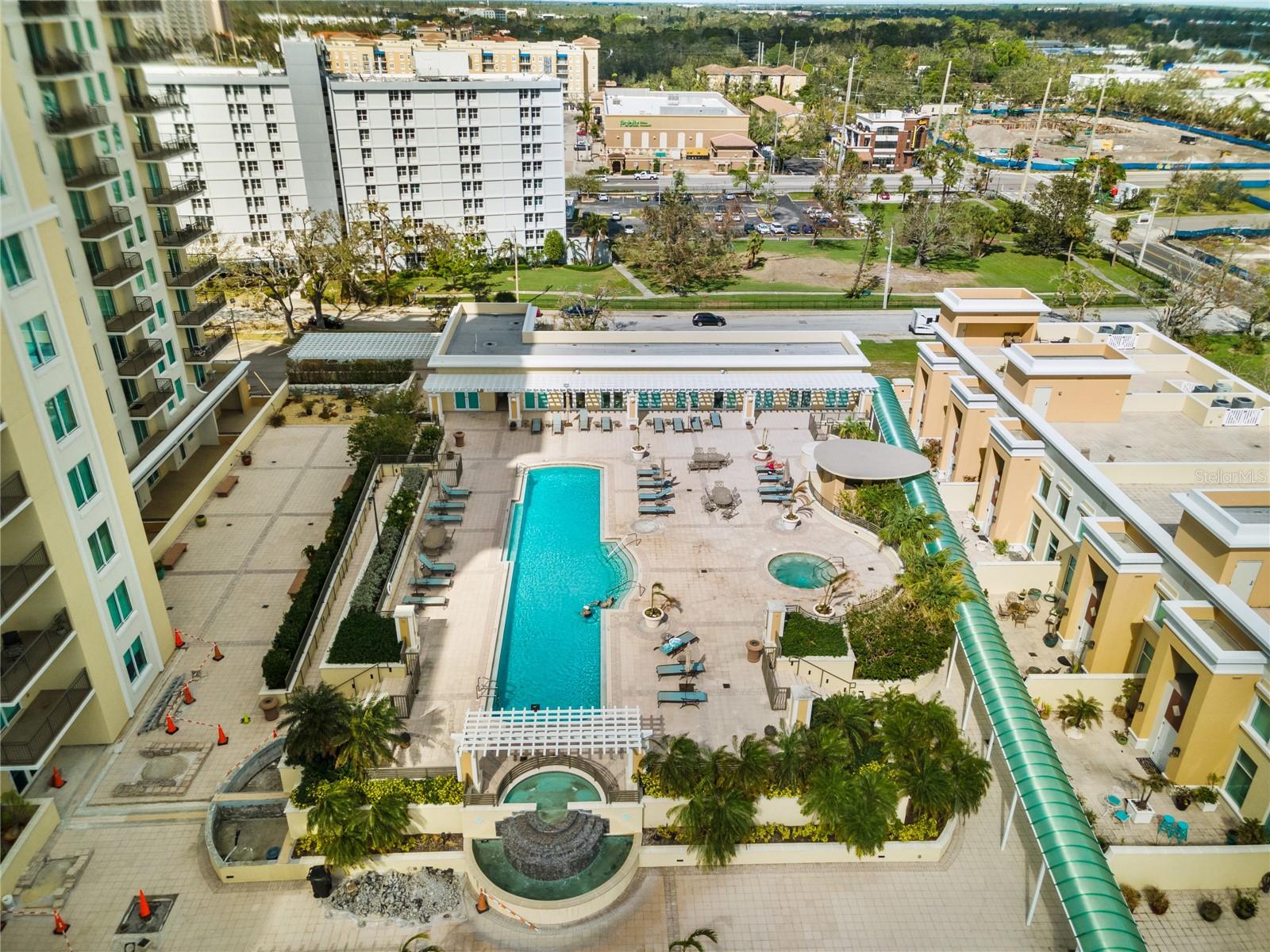 800 Tamiami Trail, FL