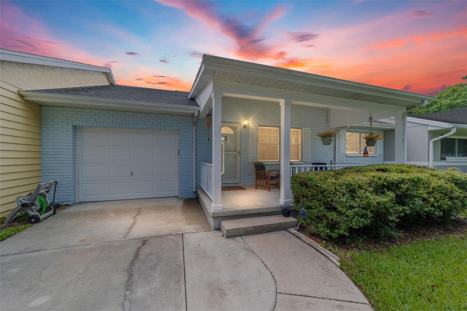 8677 95th Lane, FL