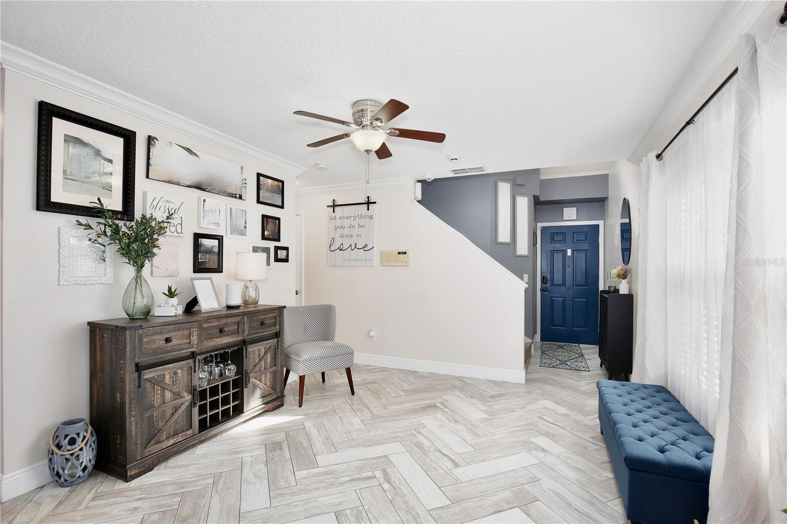 2115 Heathwood Circle, FL