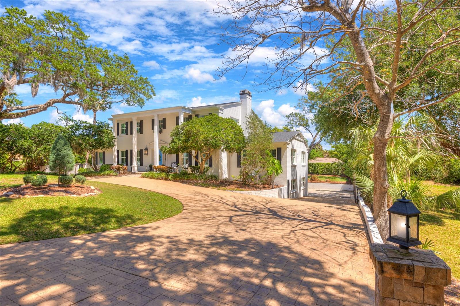 105 Riverside Drive, FL