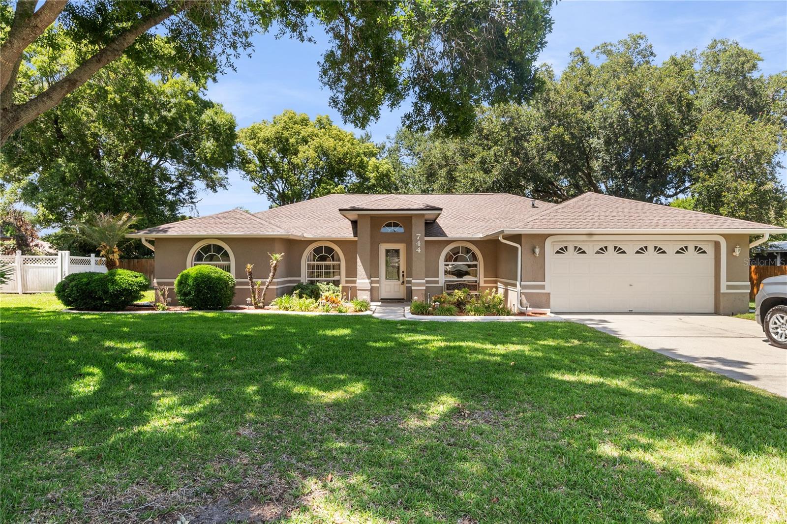 744 Cedar Knoll Drive, FL
