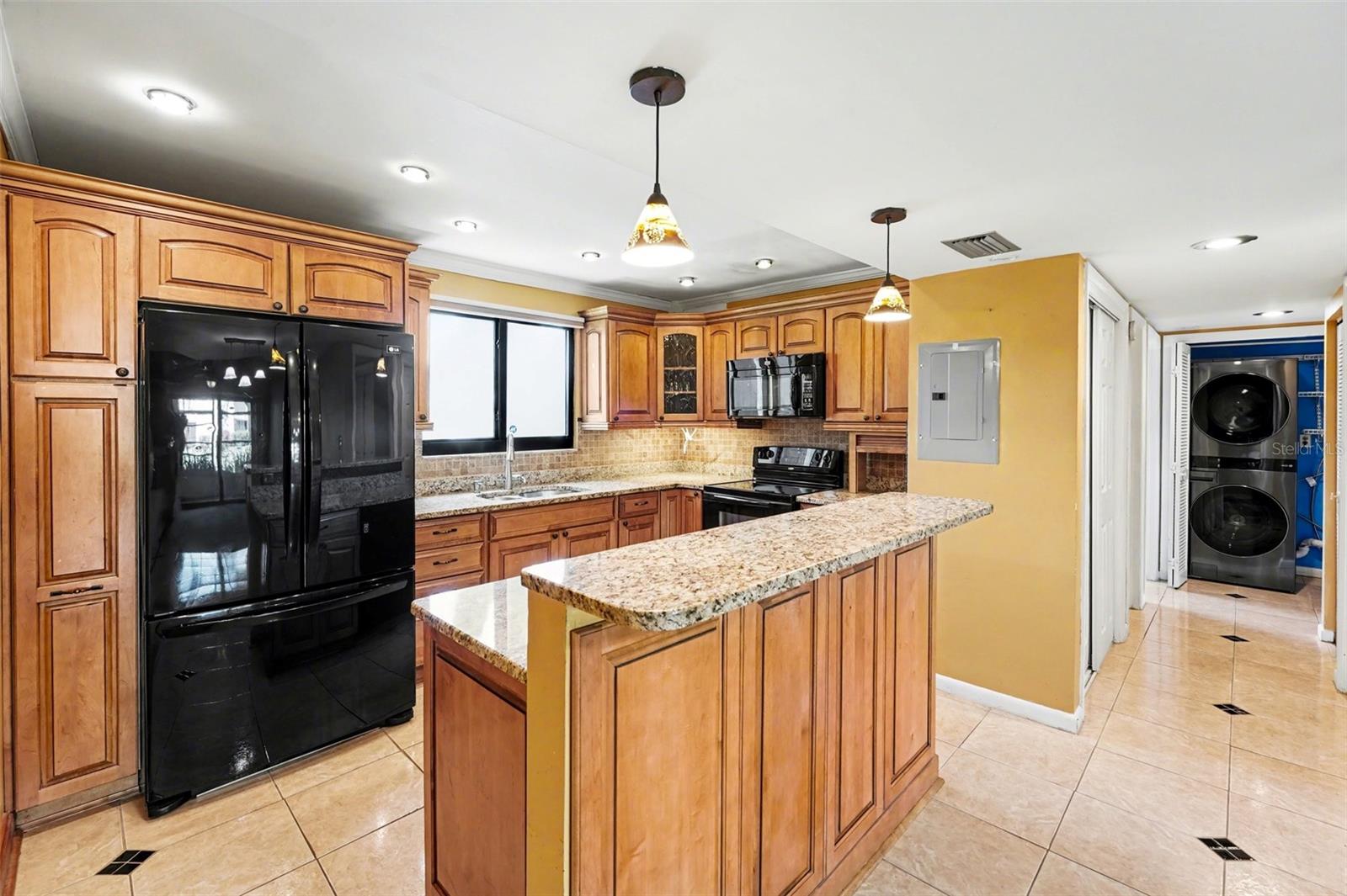 10755 Village Club Circle, FL