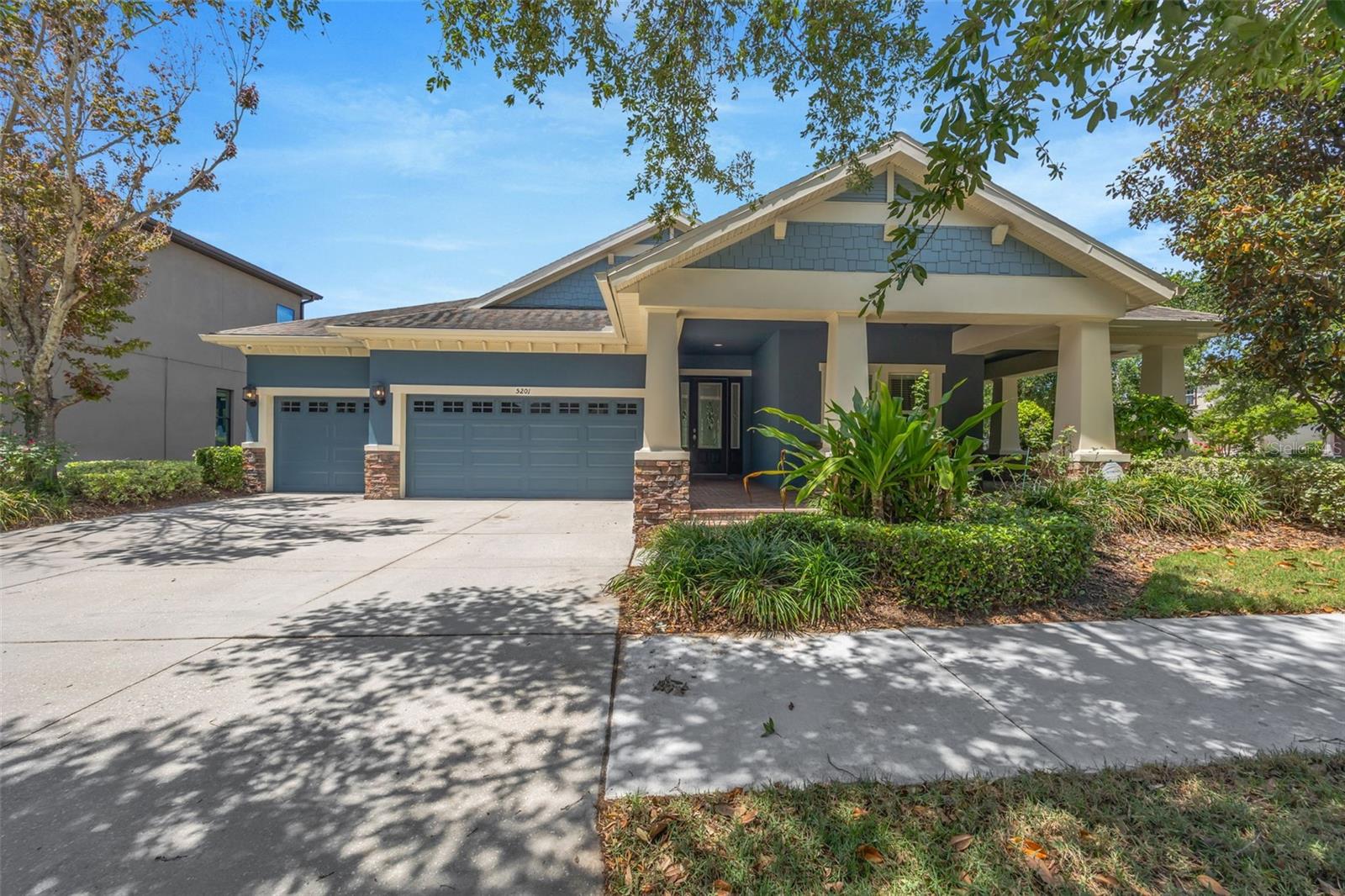 5201 Sparrowglen Place, FL