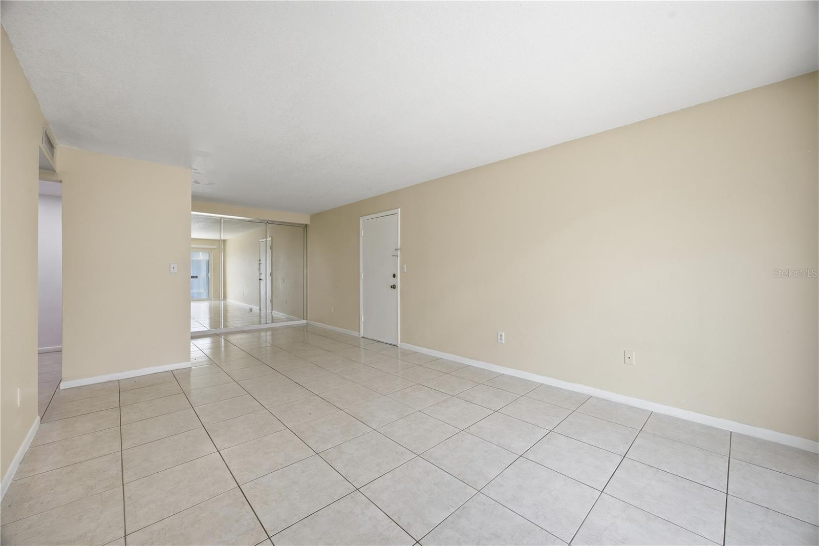 925 Oak Ridge Road, FL