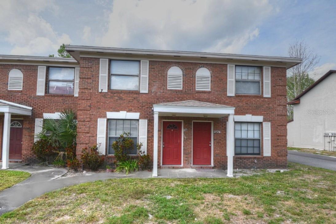 2724 Gray Fox Lane, FL