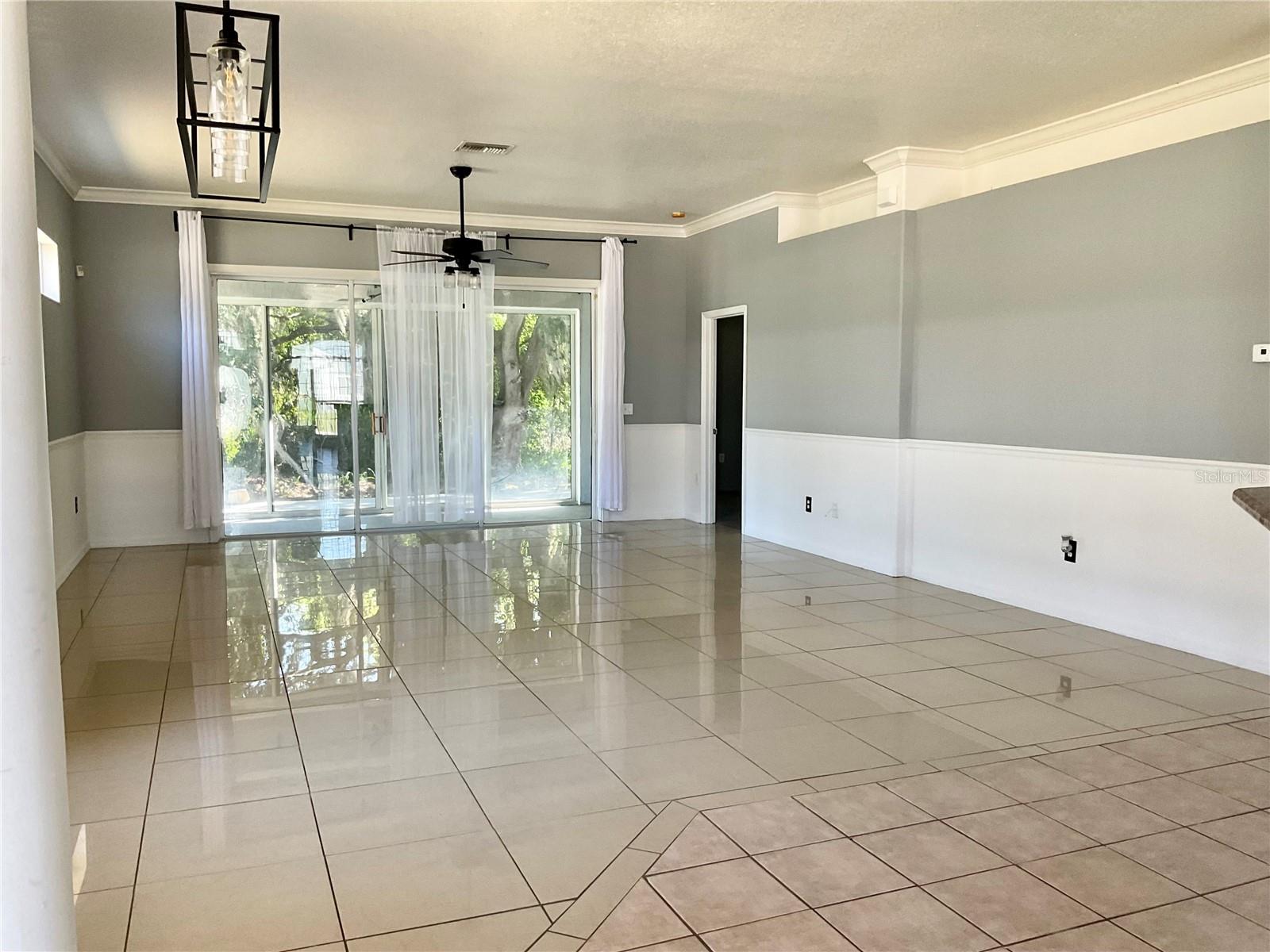 132 Golf Aire Blvd, FL
