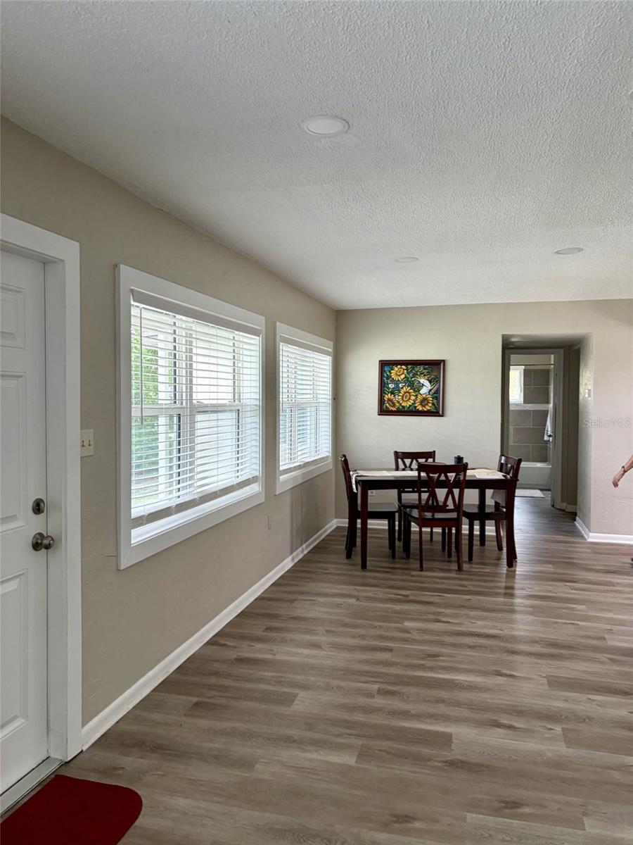 240 Dalton Boulevard, FL
