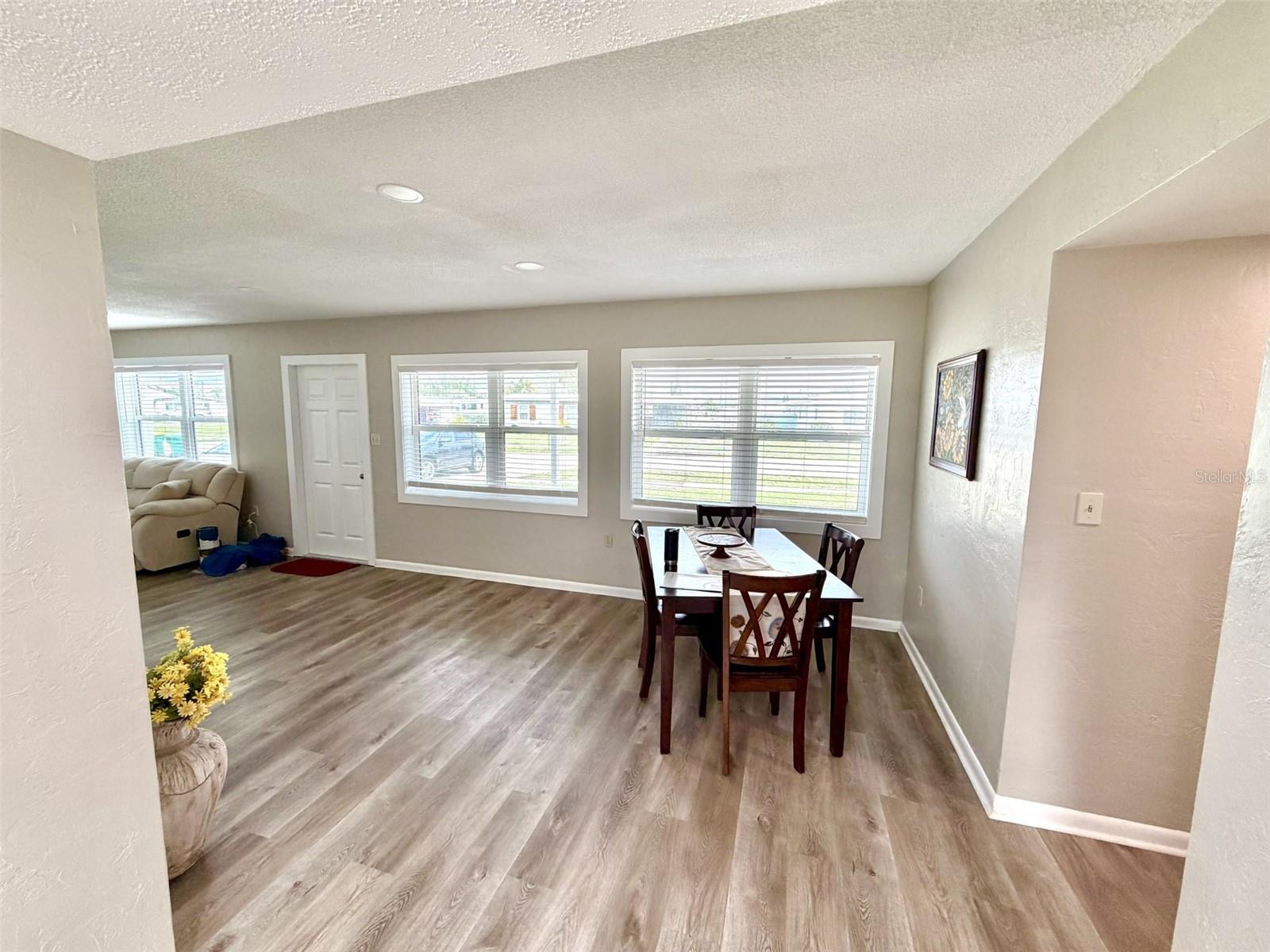 240 Dalton Boulevard, FL