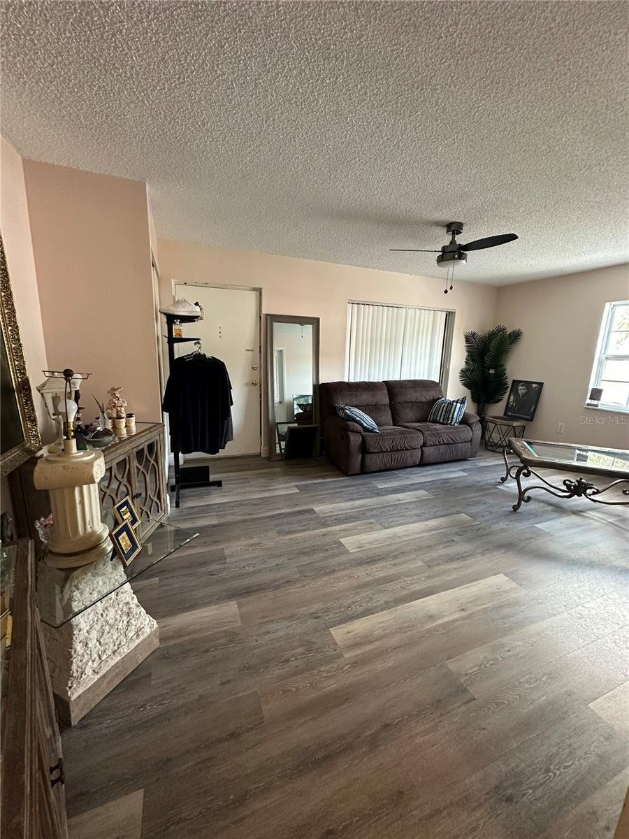 1084 82nd Terrace, FL