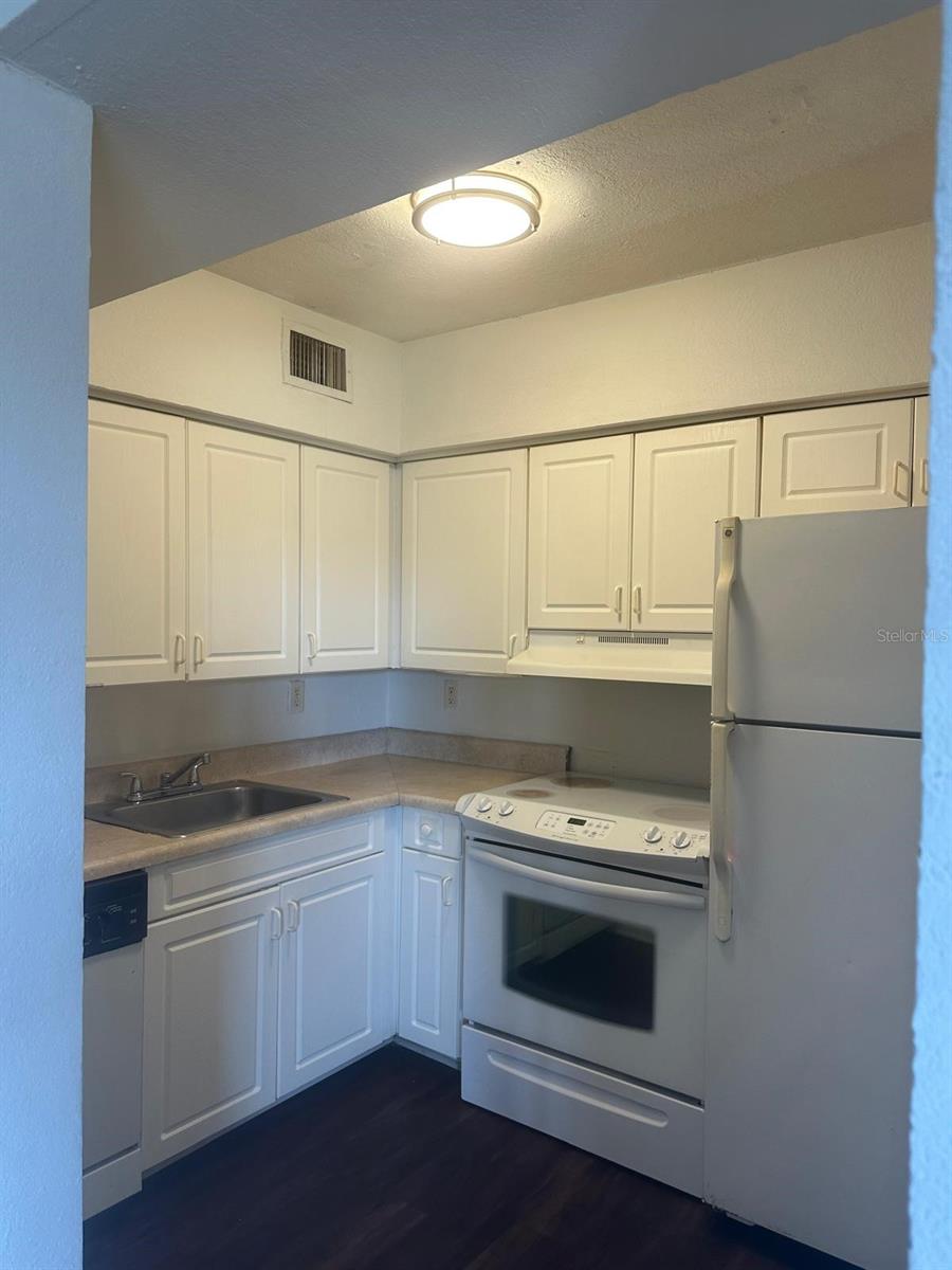 747 Wyman Court, FL