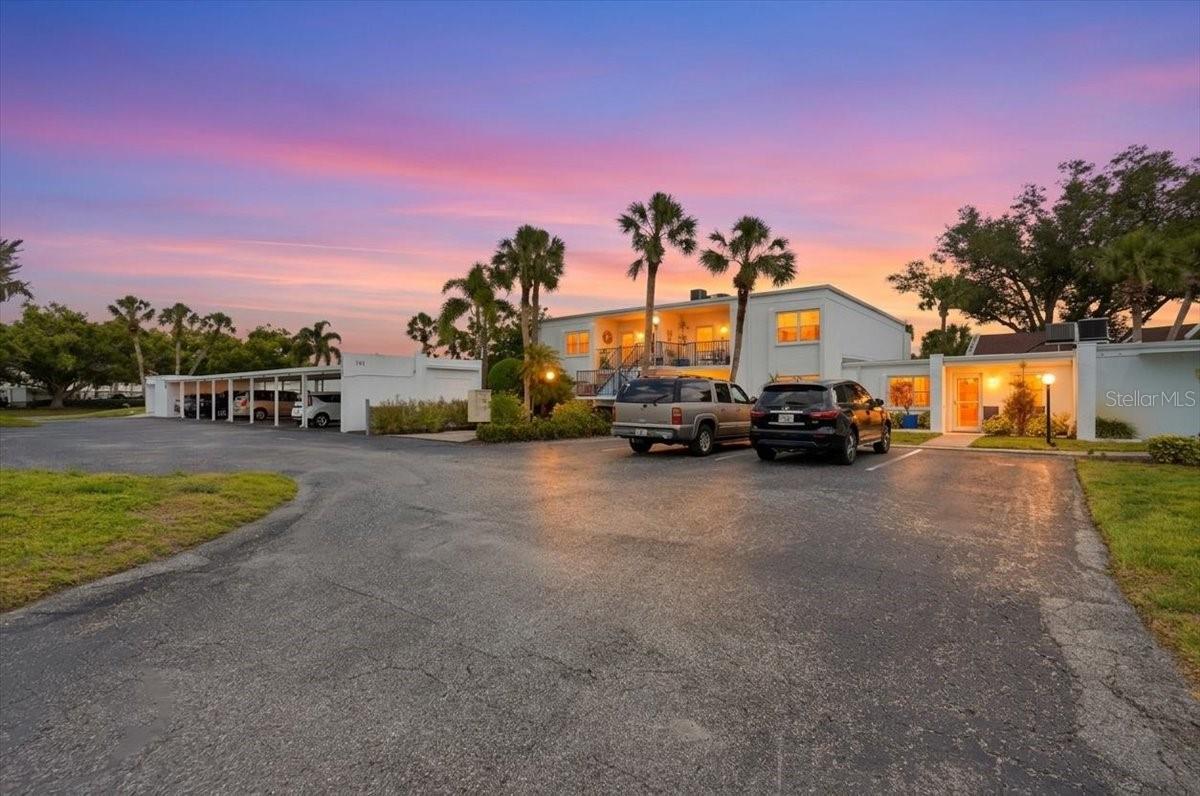 755 Village Circle, FL