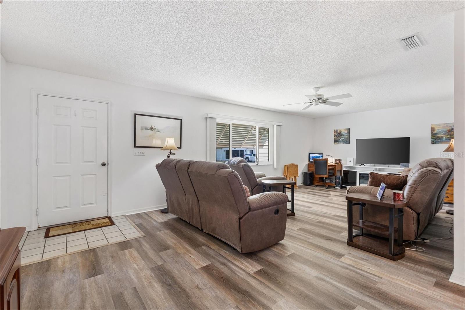 9619 Se 174th Place Road, FL