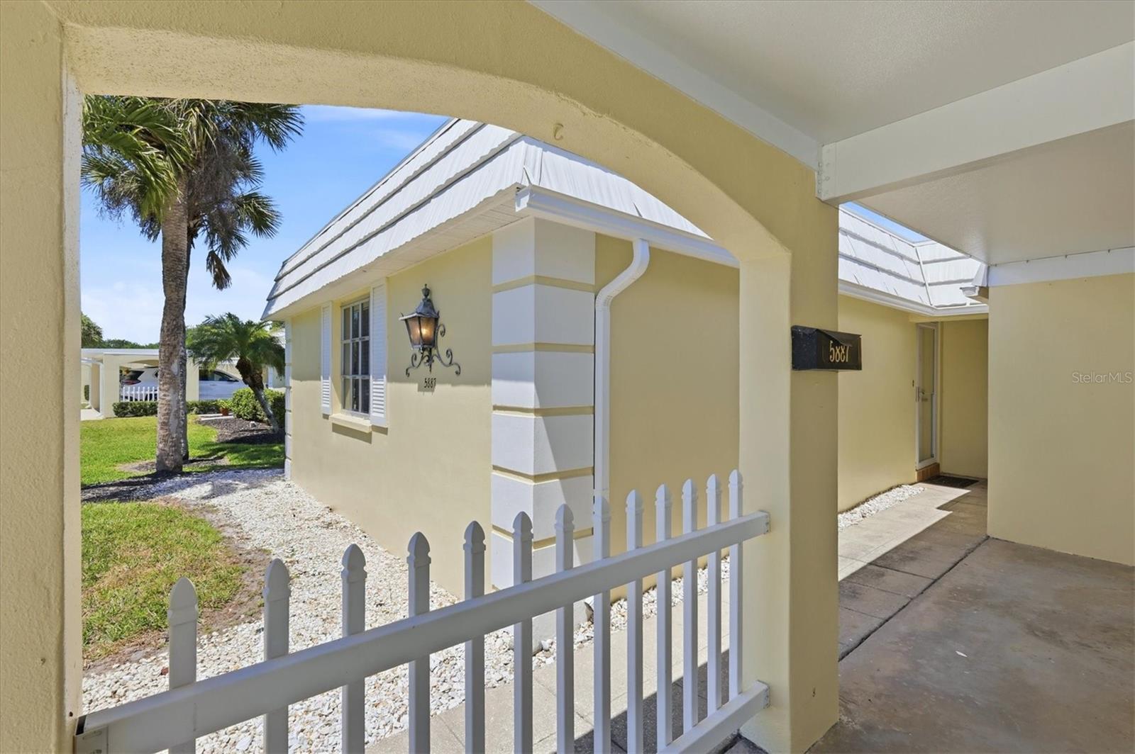 5887 Tidewood Avenue, FL