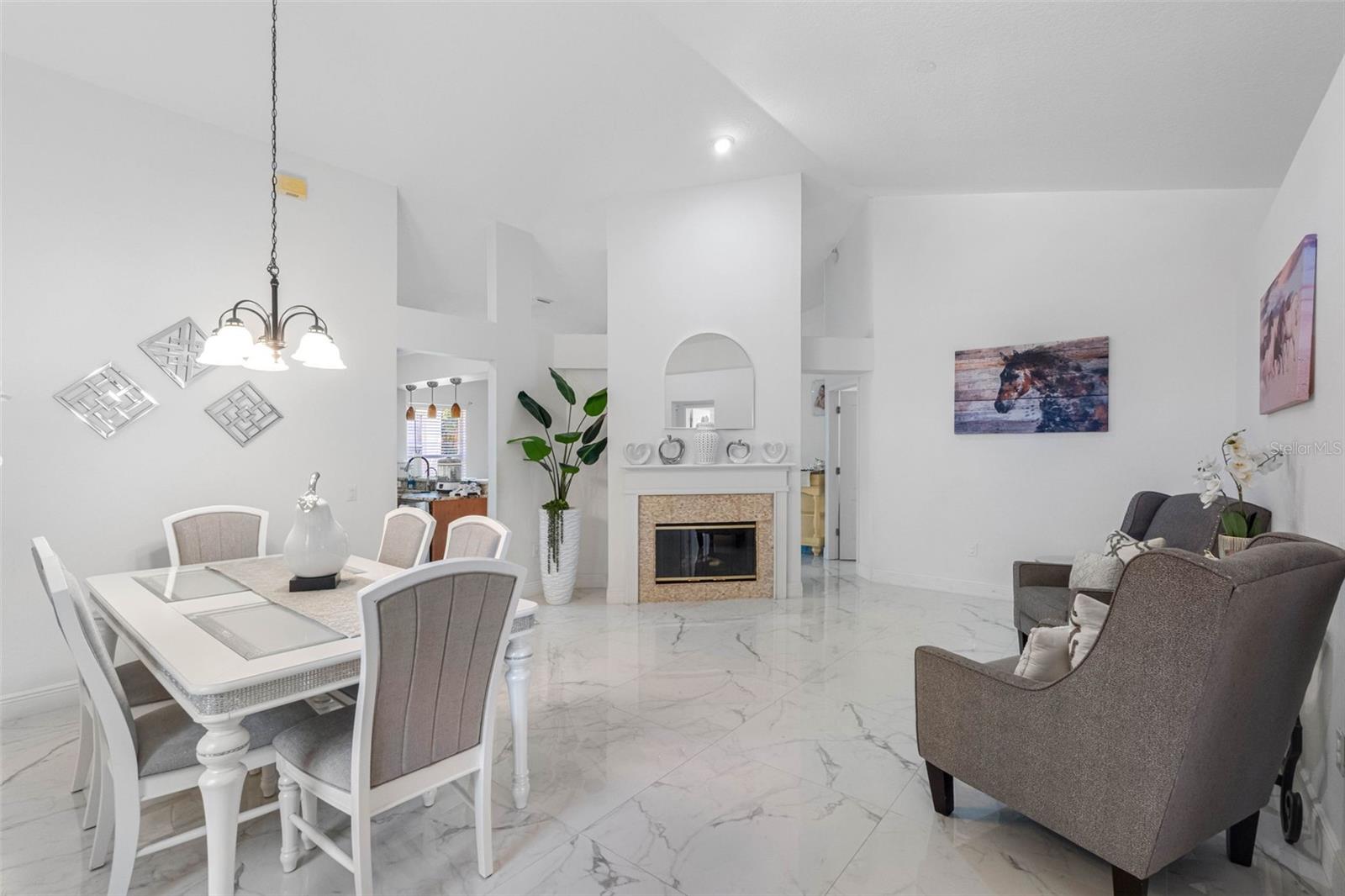 3137 Castle Rock Circle, FL