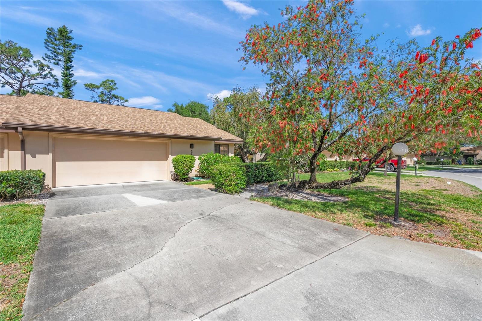 4688 Oak Hollow Drive, FL