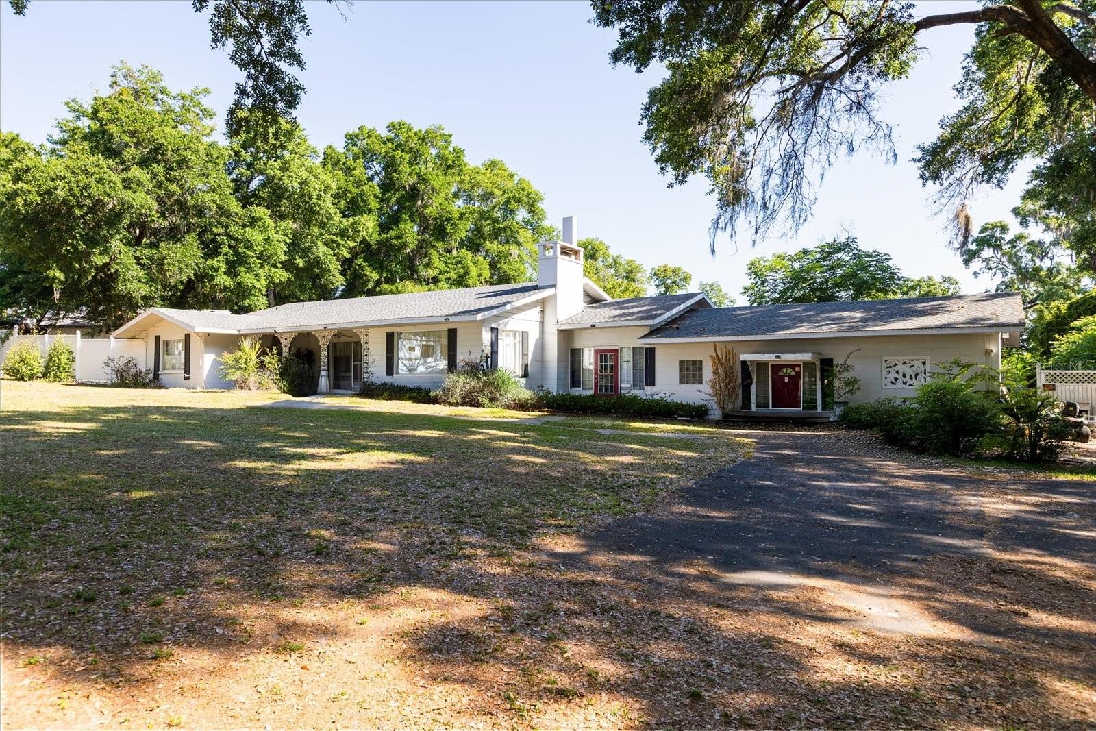 1505 Crooked Lake Drive, FL