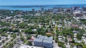 512 Laurel Park Drive, FL