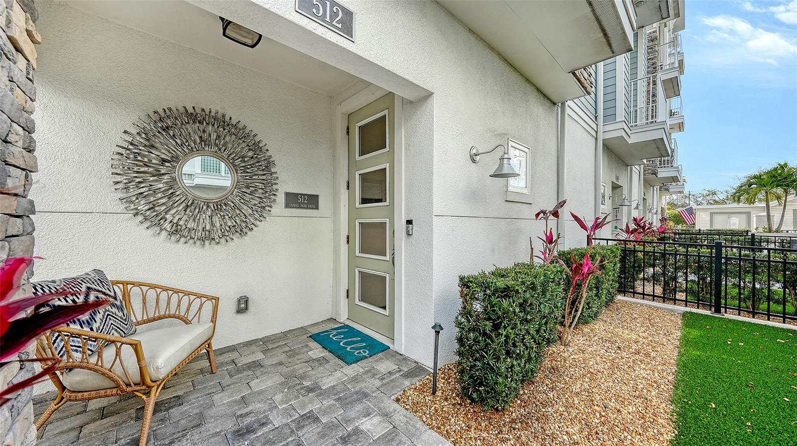 512 Laurel Park Drive, FL