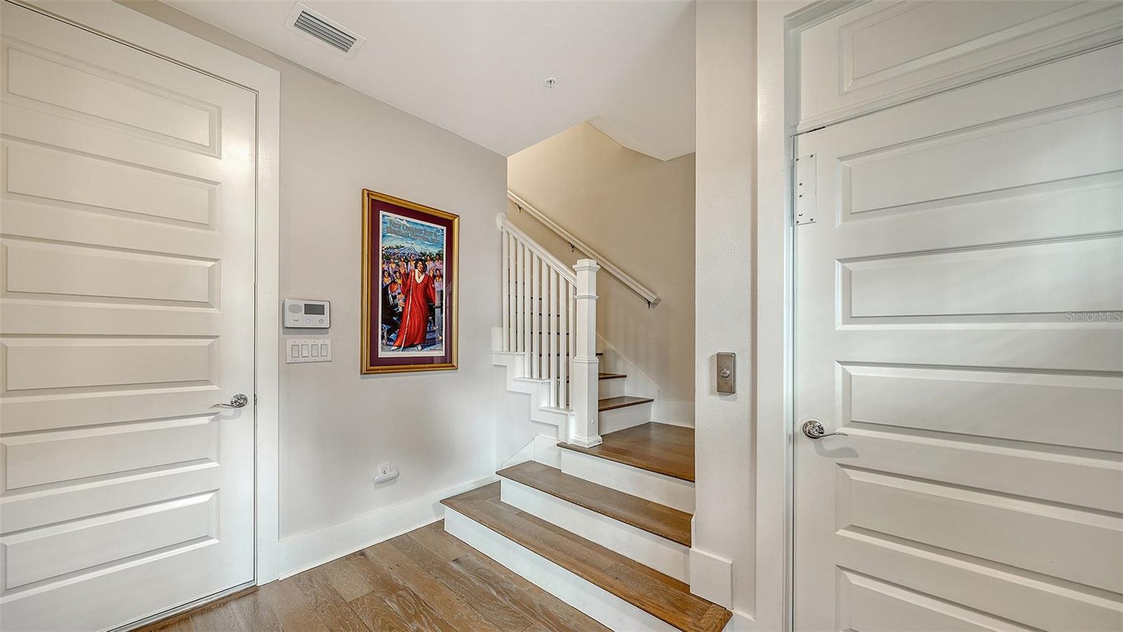 512 Laurel Park Drive, FL