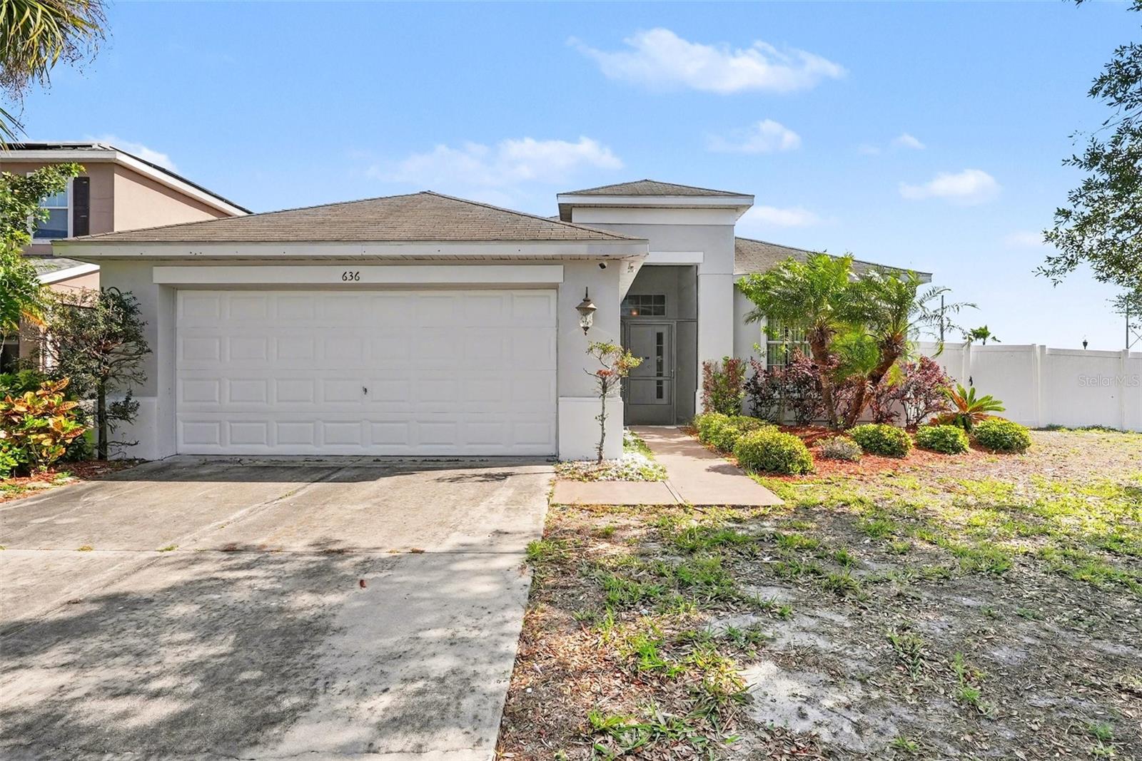 636 Tanana Fall Drive, FL