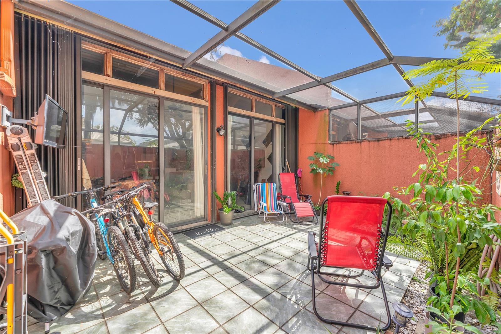 1490 Laguna Lane, FL