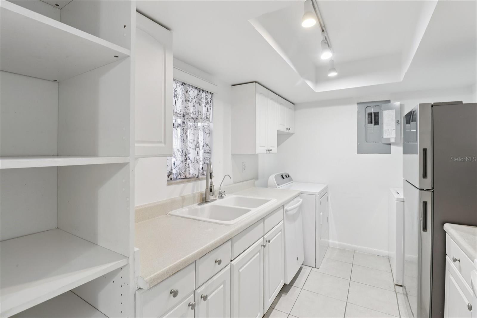 4369 Aqua Vista Drive, FL