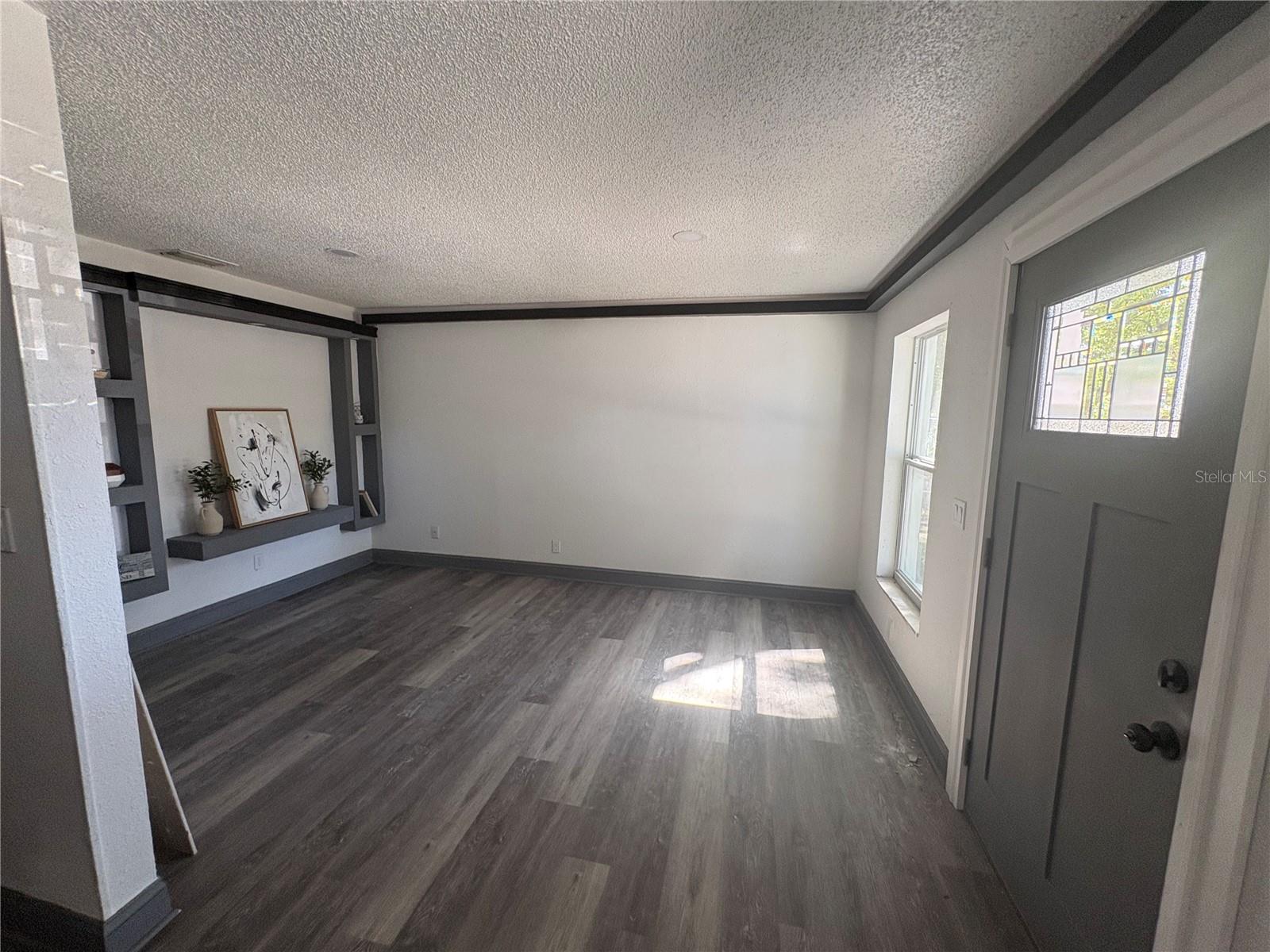 7019 Willow Avenue, FL