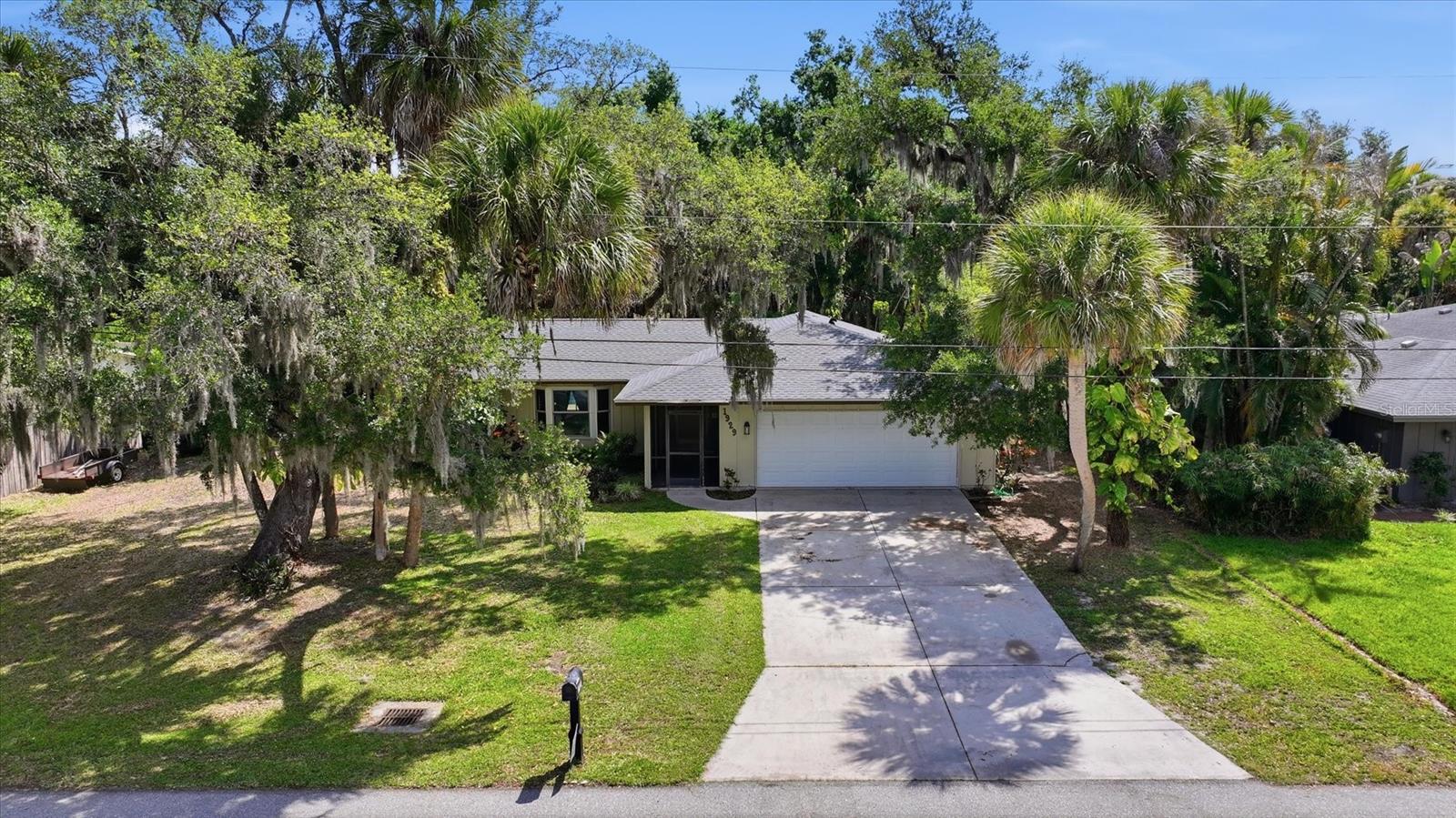 1929 Par Place, FL