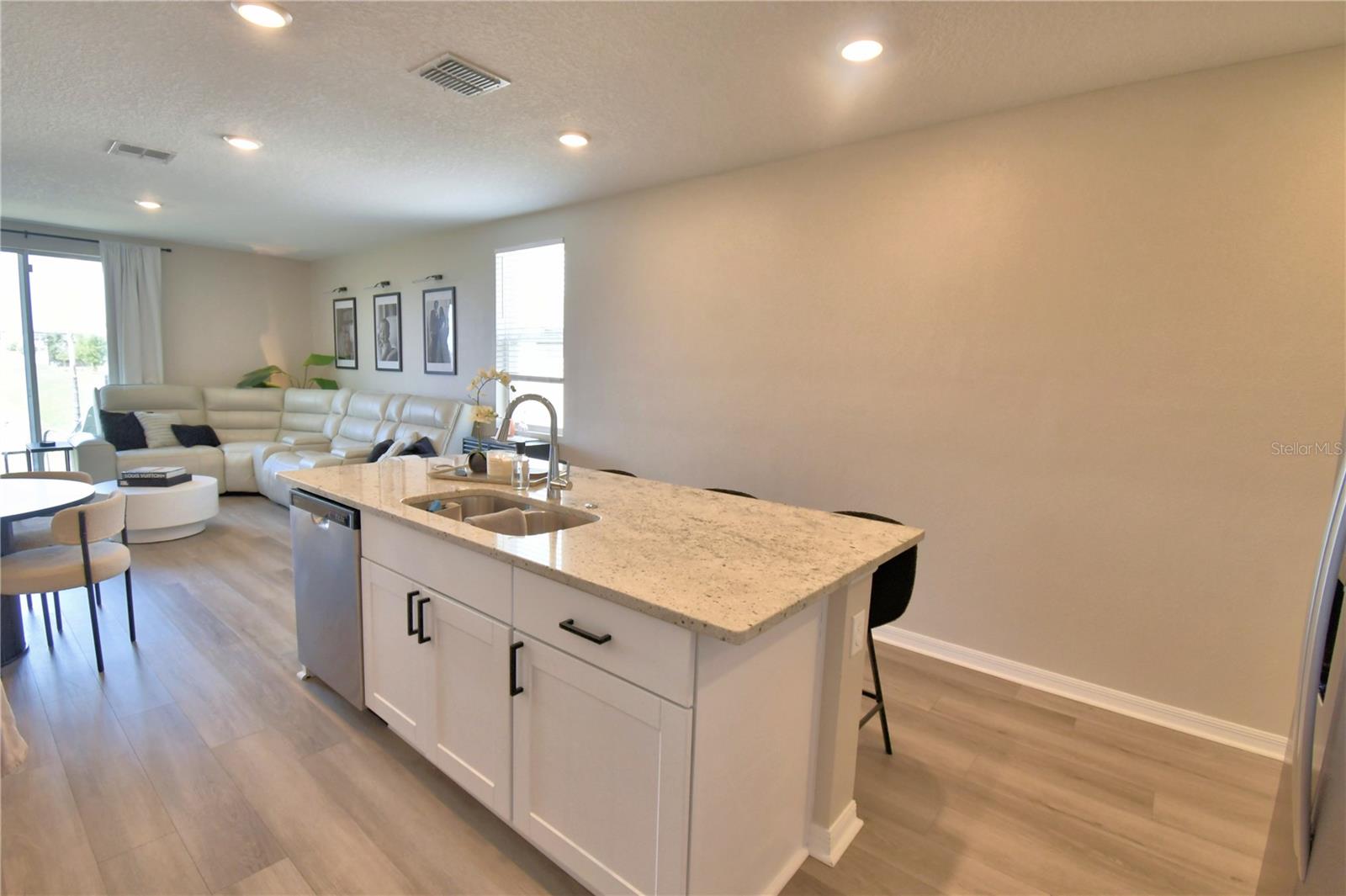 3563 Broadwing Boulevard, FL
