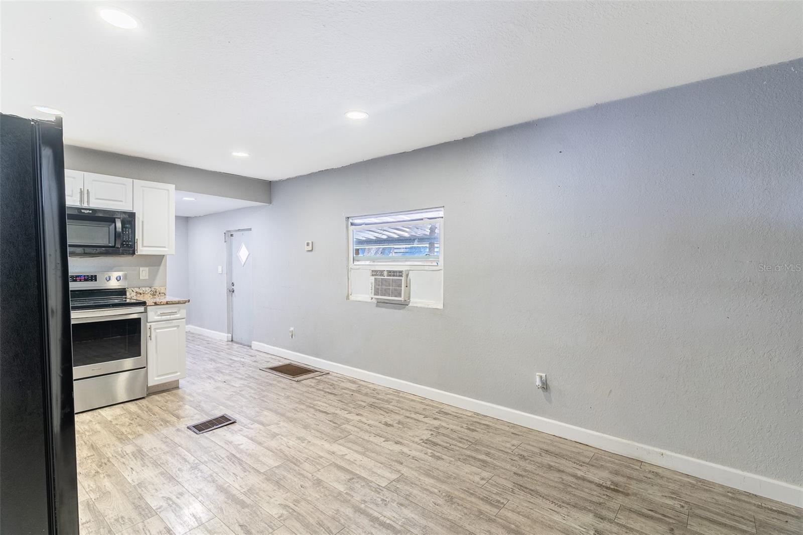 5807 Barry Lane, FL