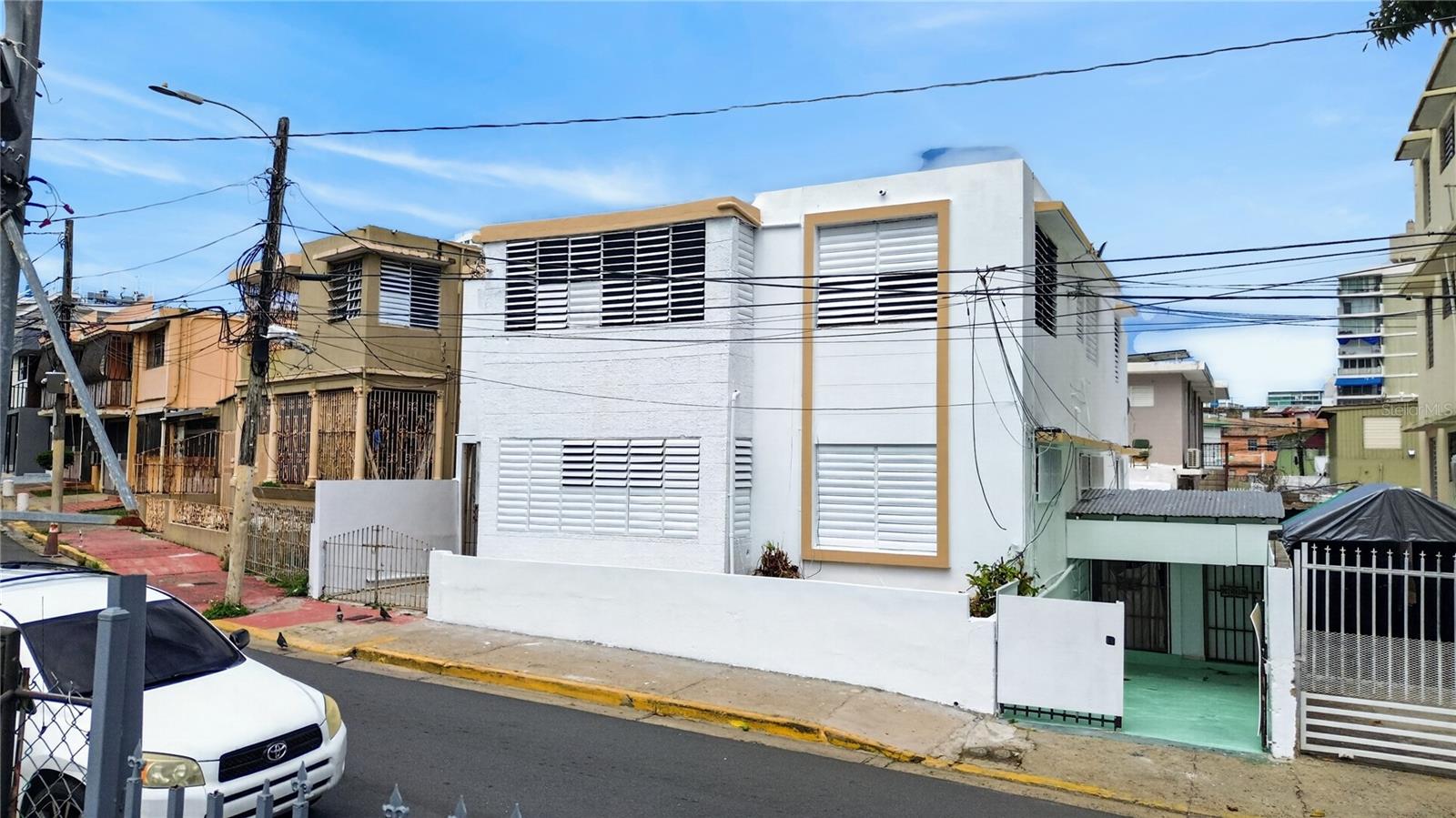 162 La Placita De Santurce, Calle Dos Hermanos, PR