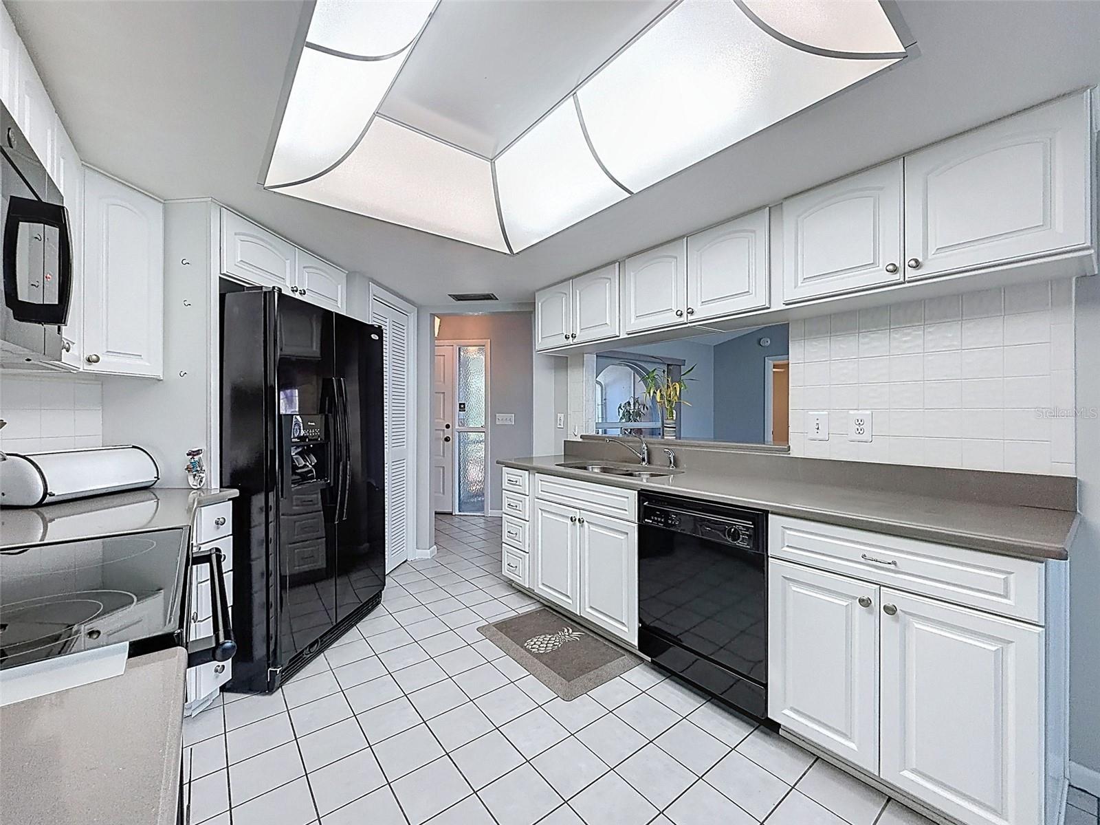 2239 Armadillo Avenue, FL