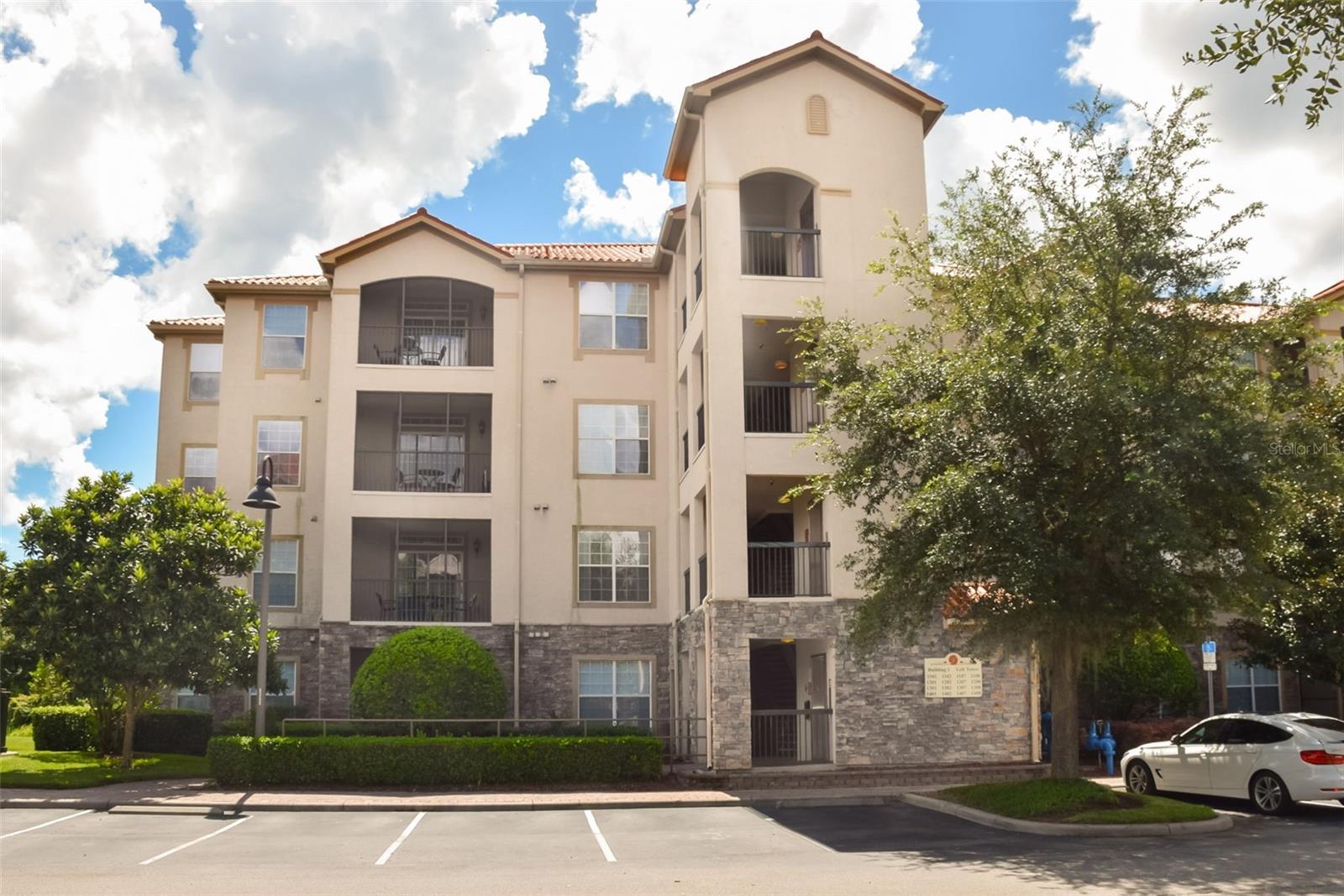 1375 Tuscana Lane, FL