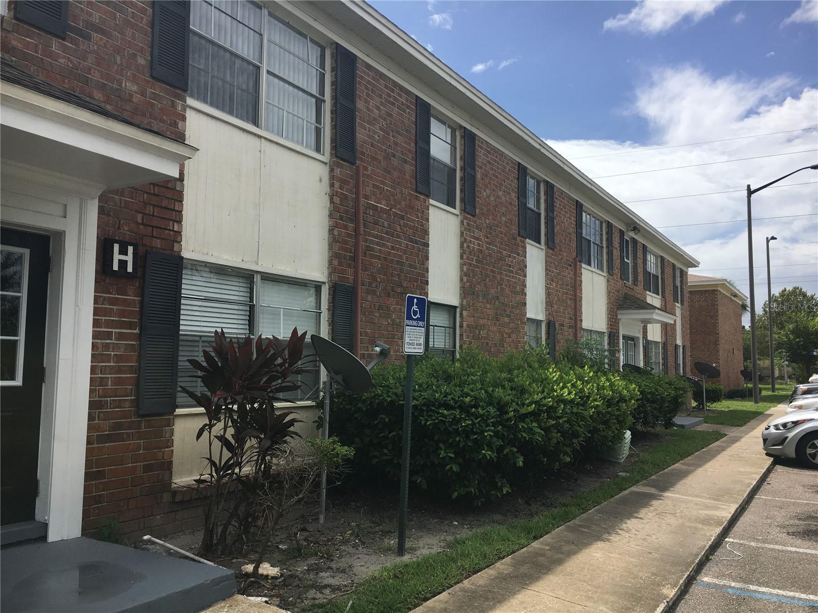 5325 Curry Ford Road, FL
