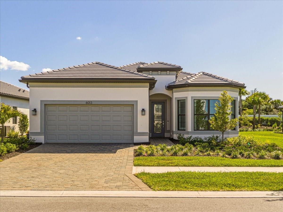 6013 Silver Grass Court, FL