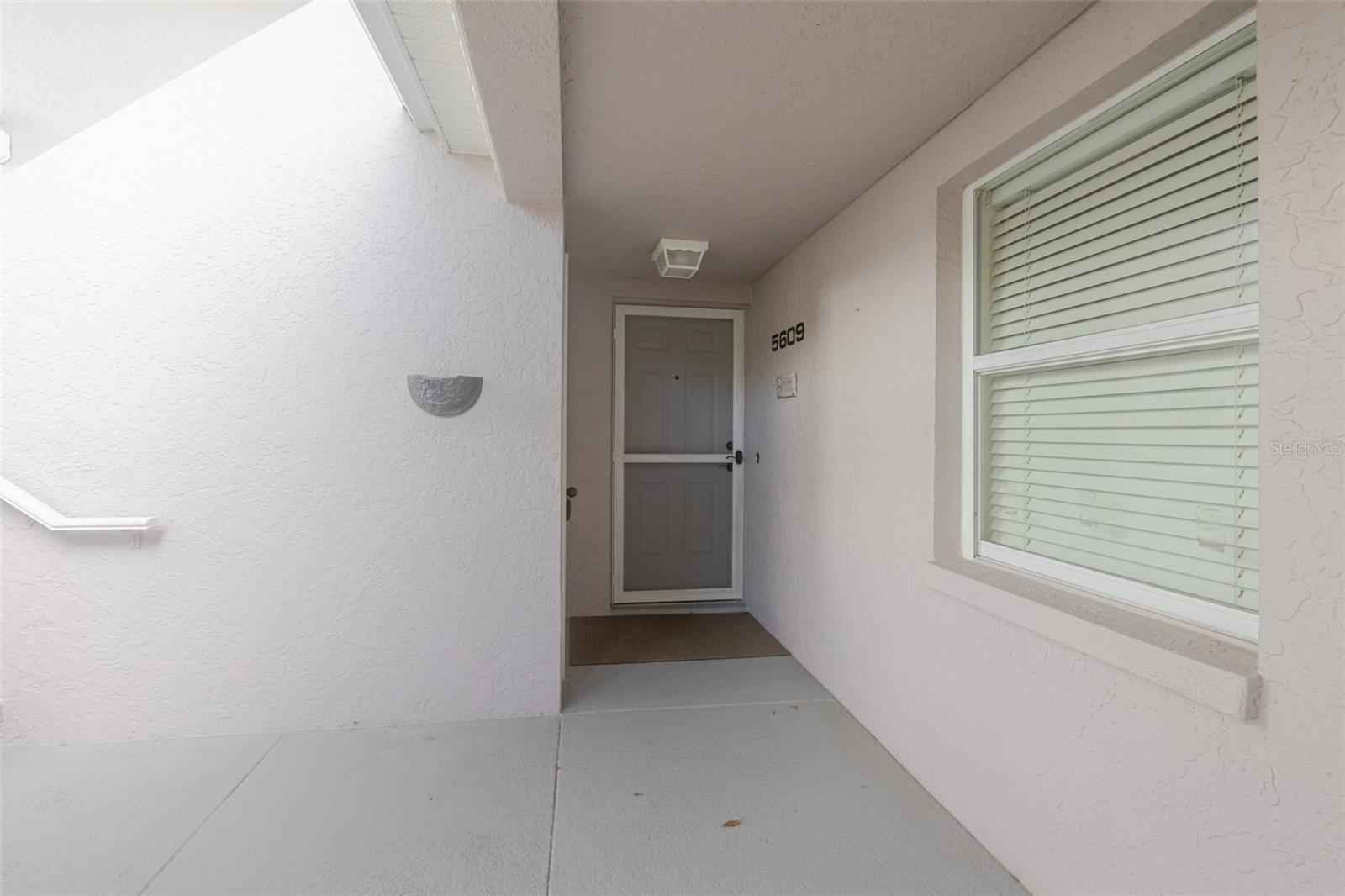5609 Sheffield Greene Circle, FL