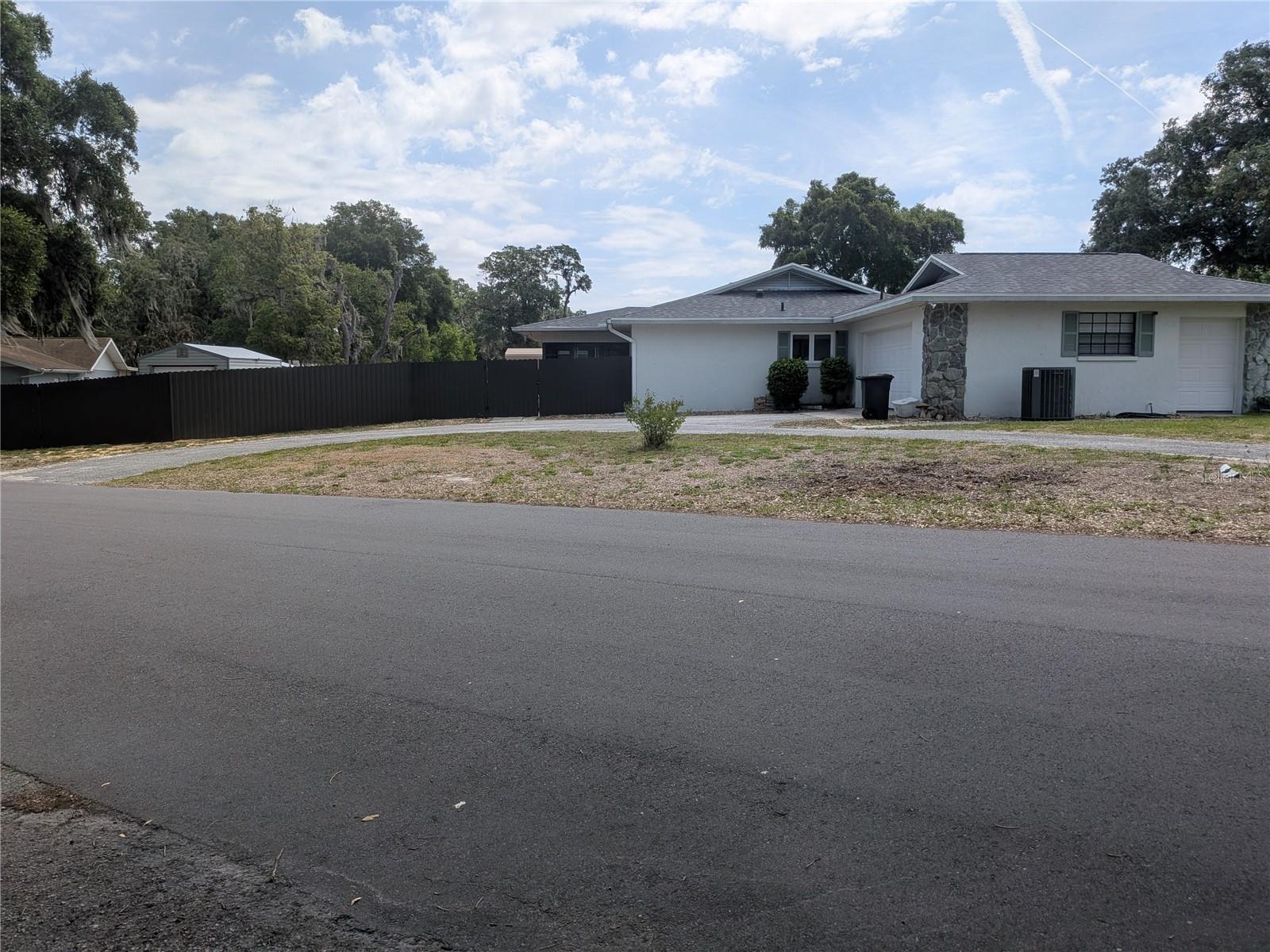 8801 Cresco Lane, FL