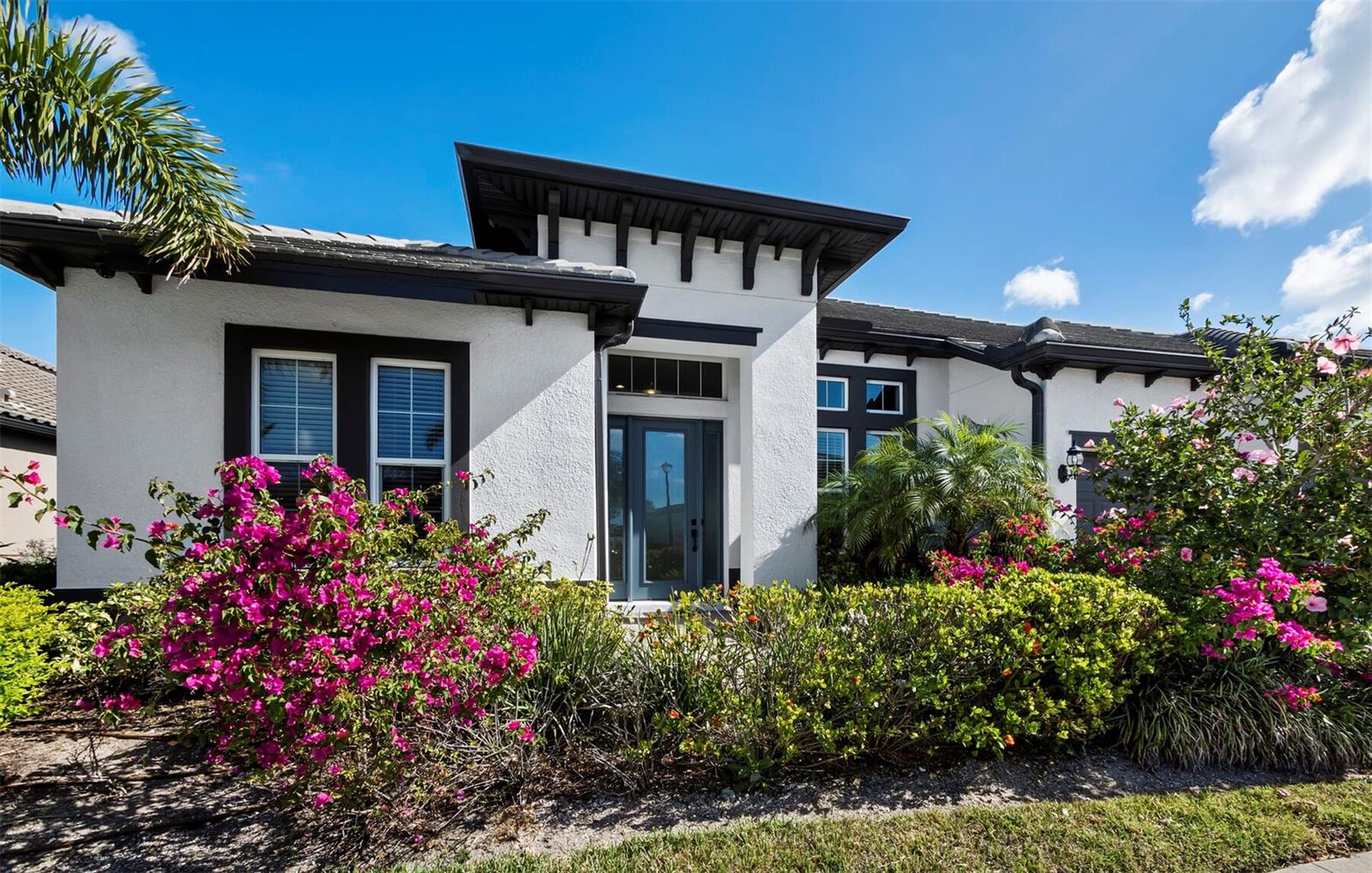 6129 Lungo Lago Drive, FL