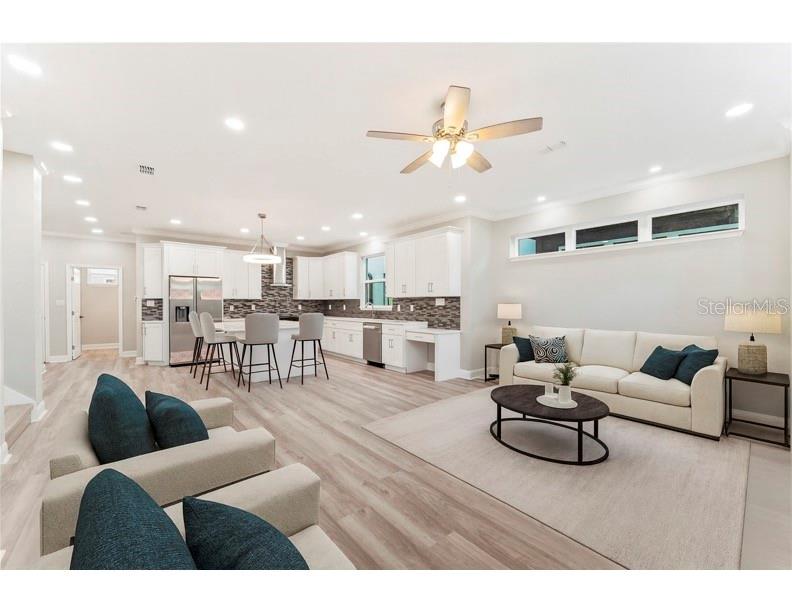 809 Linebaugh Avenue, FL