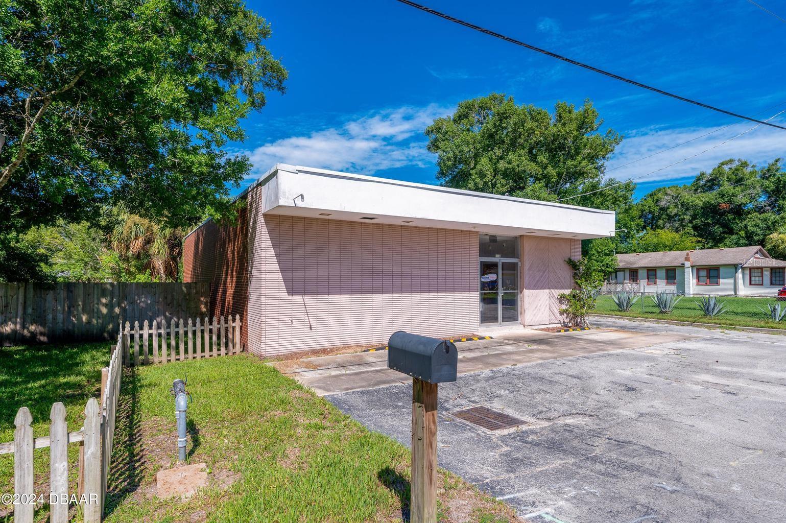 116 Center Street, FL