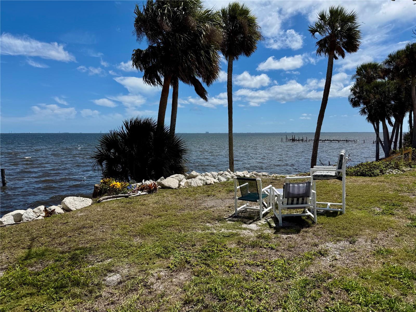 1322 Riverside Drive, FL