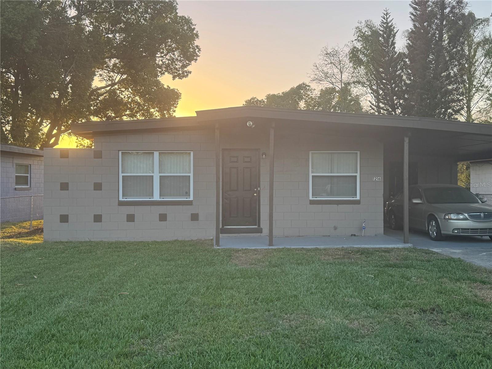 1216 Lawne Boulevard, FL