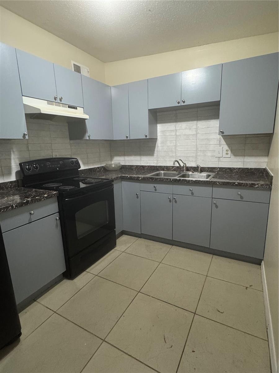 1216 Lawne Boulevard, FL