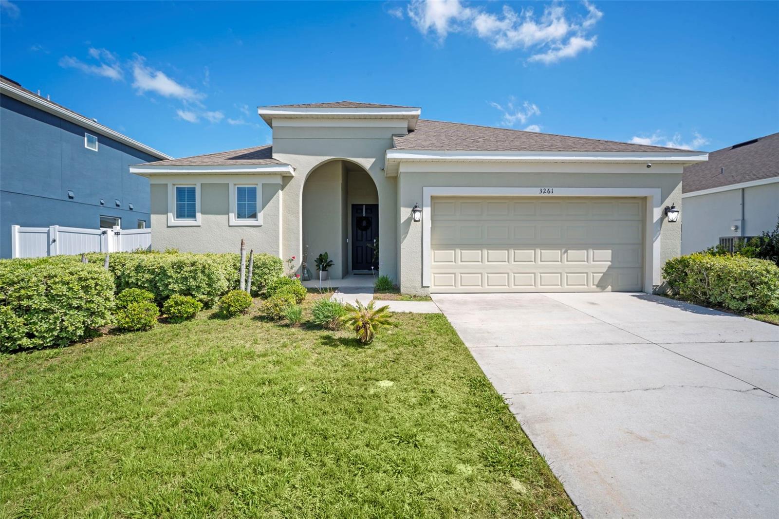 3261 Bethpage Loop, FL