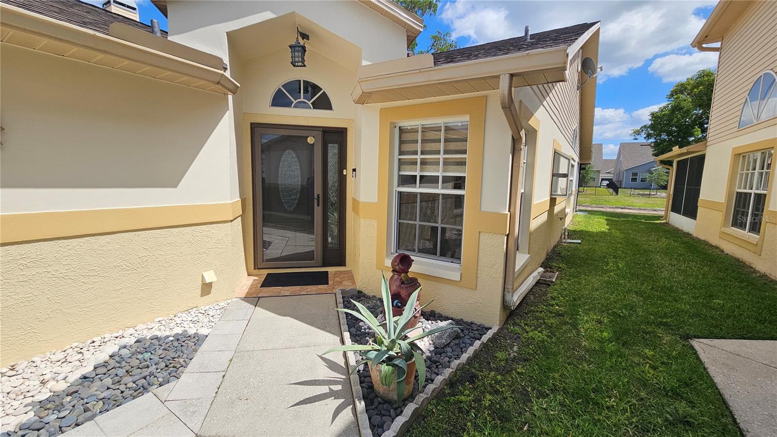 6053 Gentle Ben Circle, FL