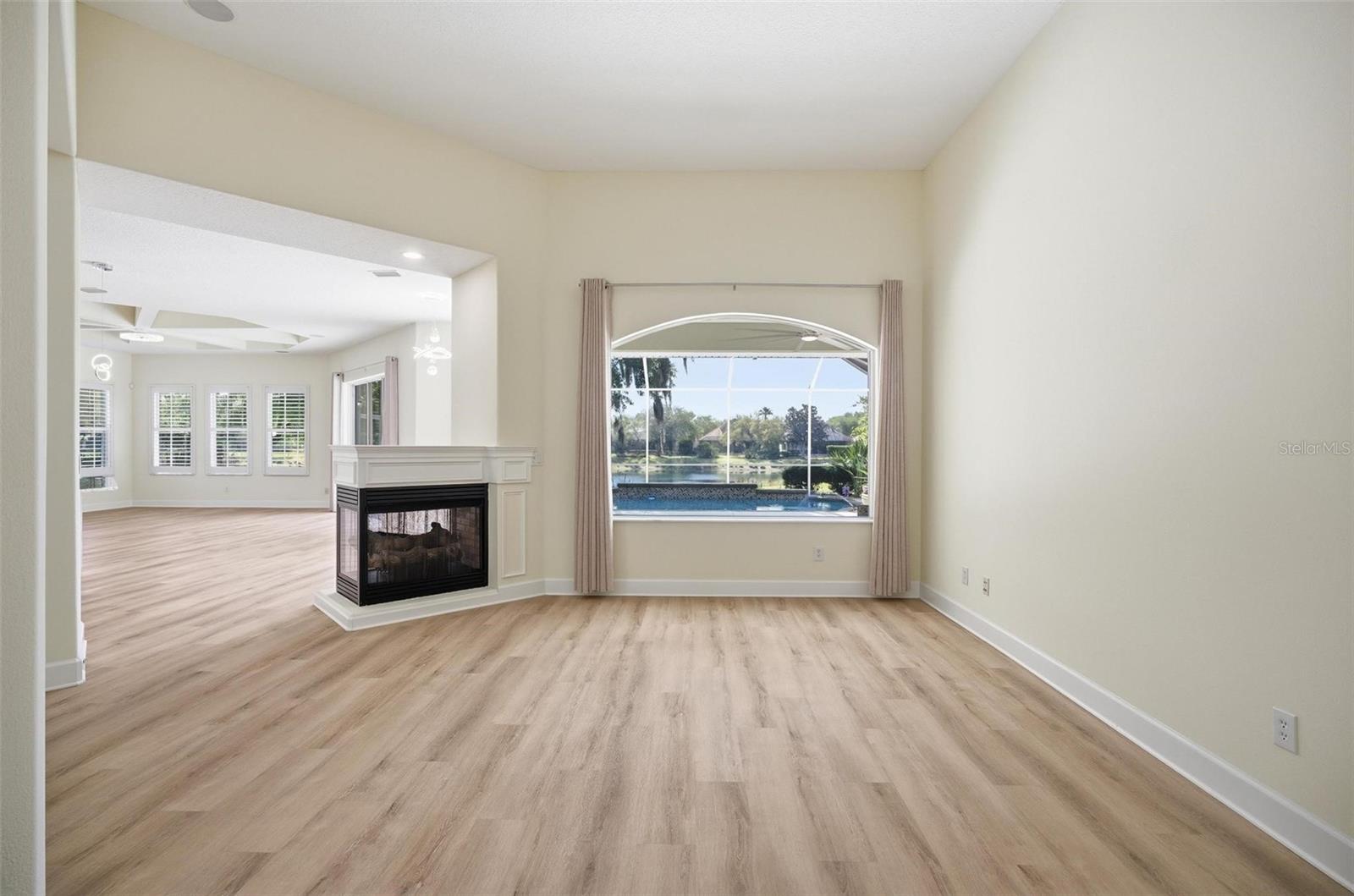 4 Village Parkway, FL