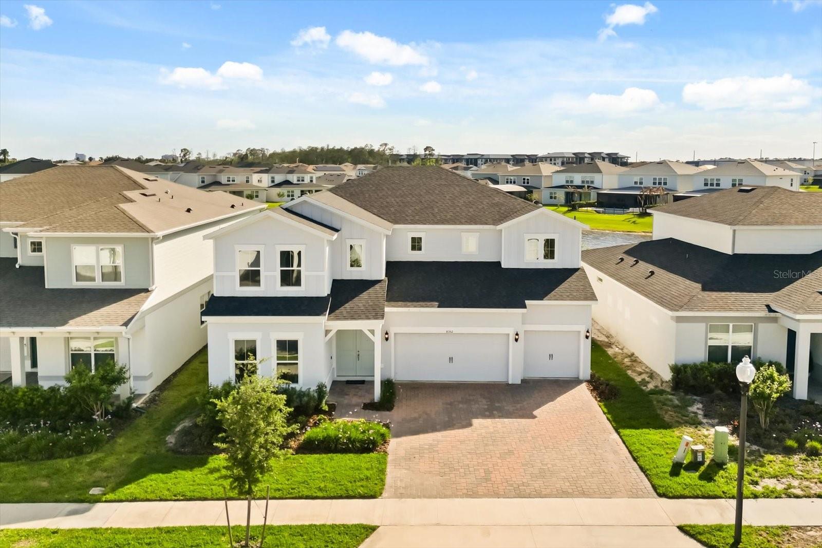 8352 Park Cliff Way, FL