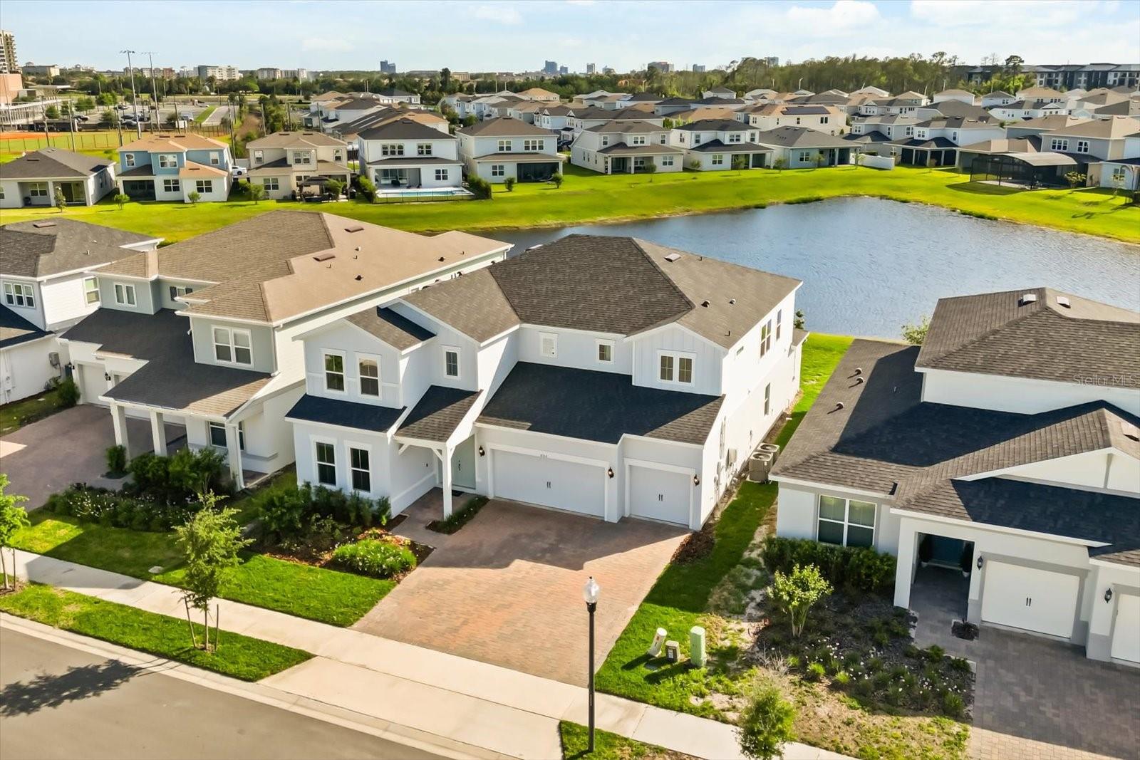 8352 Park Cliff Way, FL